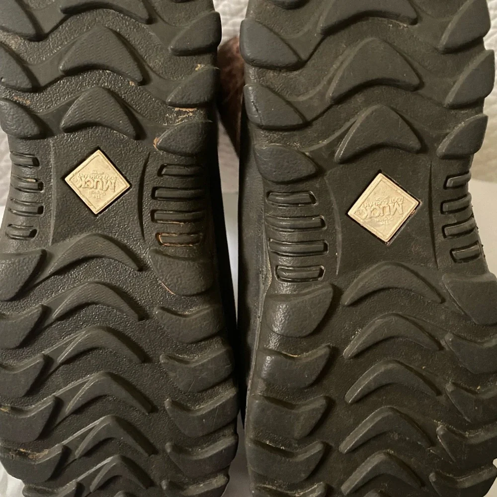 Realtree Muck Boots Childs size 3, I wear a women’s size 5/6 and they fit me - Picture 3 of 7